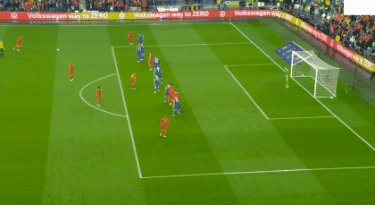 1654471993090038585.gif 威尔士1比0.gif